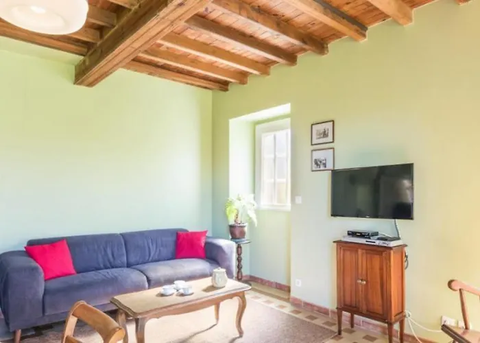 Les Fresnes Holiday home Sainte-Honorine-des-Pertes