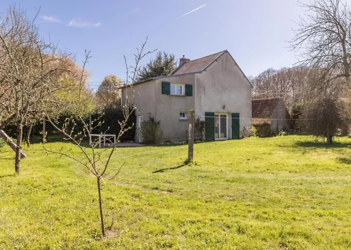 Holiday home Les Fresnes Sainte-Honorine-des-Pertes